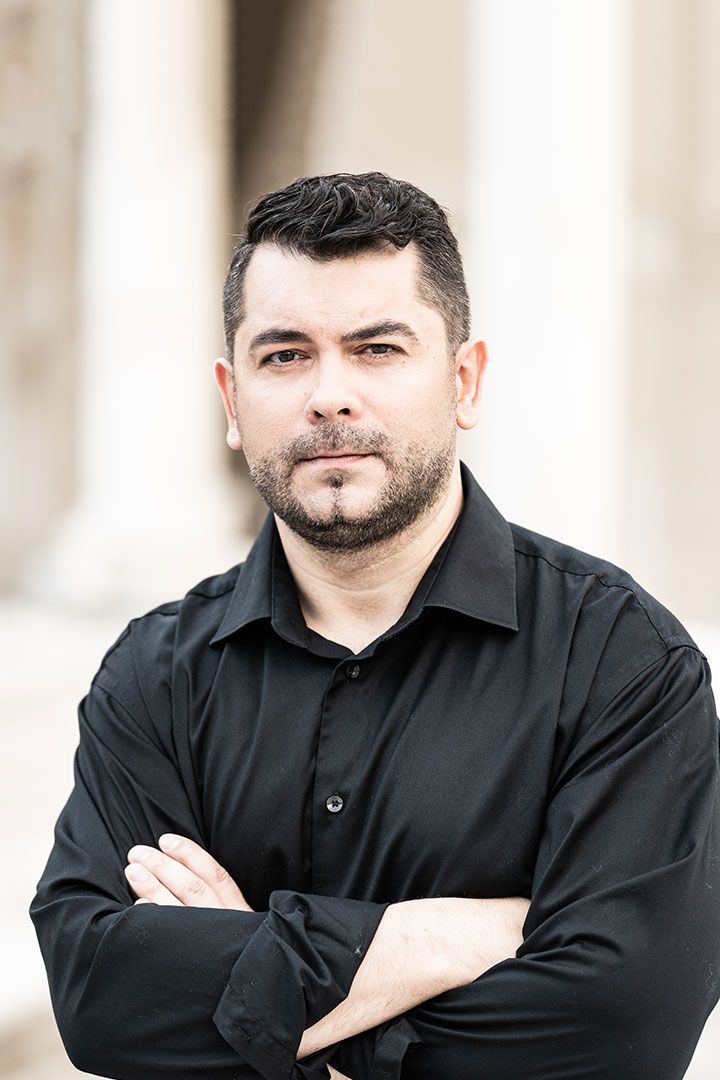 Иван Момиров